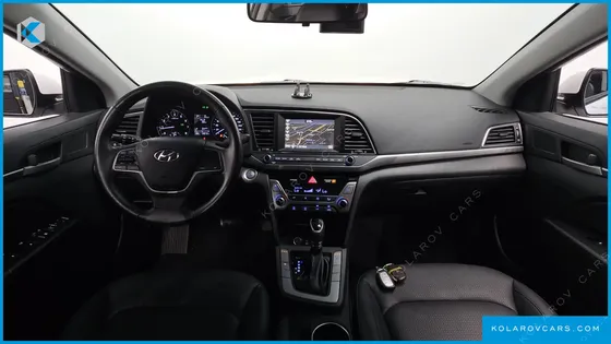 HYUNDAI ELANTRA (AVANTE) 1.6 GDI SMART