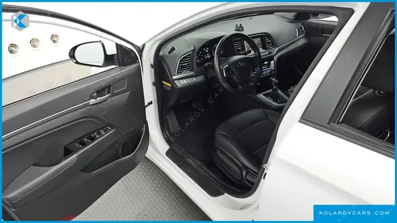 HYUNDAI ELANTRA (AVANTE) 1.6 GDI SMART