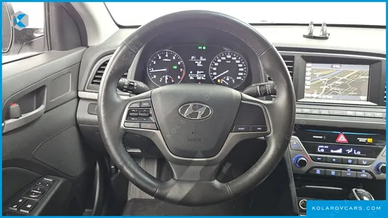 HYUNDAI ELANTRA (AVANTE) 1.6 GDI SMART