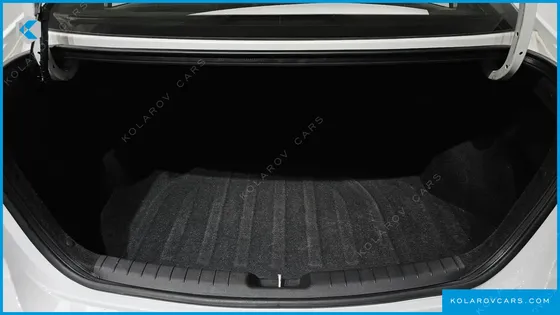 HYUNDAI ELANTRA (AVANTE) 1.6 GDI VALUE PLUS