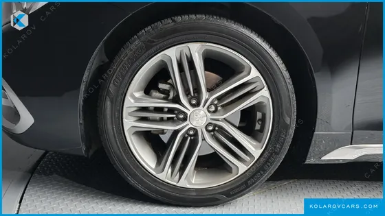HYUNDAI GRANDEUR 2.4 PREMIUM