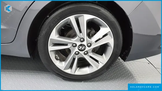 HYUNDAI ELANTRA (AVANTE) 1.6 GDI VALUE PLUS
