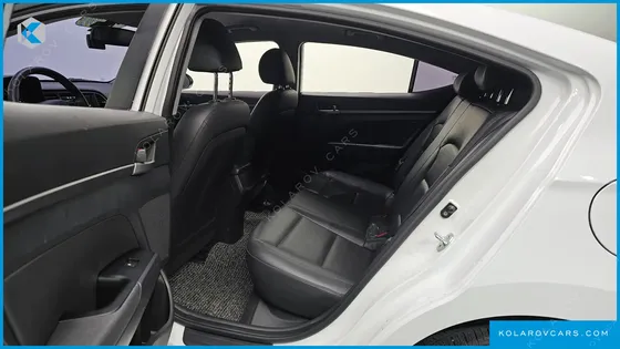 HYUNDAI ELANTRA (AVANTE) 1.6 GDI VALUE PLUS