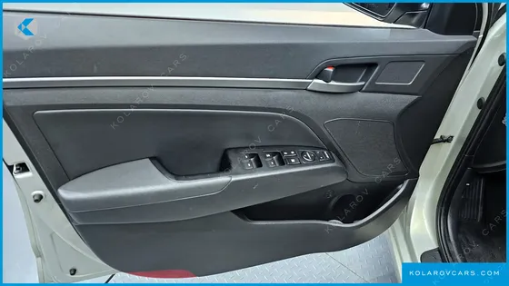 HYUNDAI ELANTRA (AVANTE) 1.6 GDI VALUE PLUS