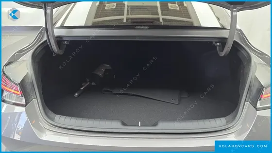 HYUNDAI ELANTRA (AVANTE) 1.6