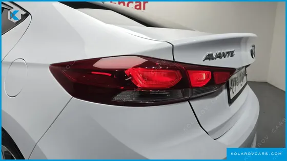 HYUNDAI ELANTRA (AVANTE) 1.6 GDI VALUE PLUS