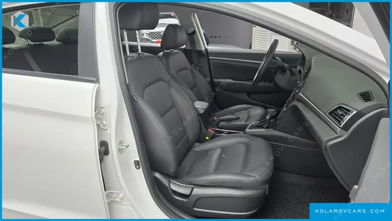 HYUNDAI ELANTRA (AVANTE) 1.6 GDI VALUE PLUS