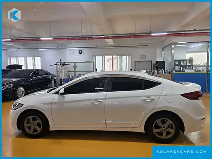 HYUNDAI ELANTRA (AVANTE) 1.6 GDI SMART
