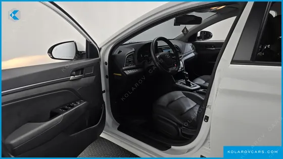 HYUNDAI ELANTRA (AVANTE) 1.6 GDI VALUE PLUS