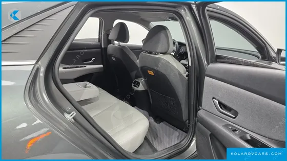 HYUNDAI ELANTRA (AVANTE) 1.6