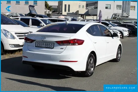 HYUNDAI ELANTRA (AVANTE) 1.6 GDI SMART