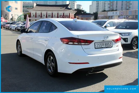 HYUNDAI ELANTRA (AVANTE) 1.6 GDI SMART
