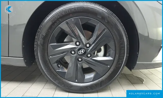 HYUNDAI ELANTRA (AVANTE) 1.6