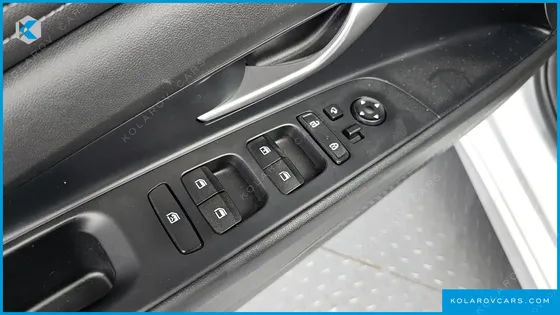 HYUNDAI ELANTRA (AVANTE) 1.6 LPI (RENTAL CAR)