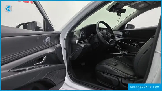 HYUNDAI ELANTRA (AVANTE) 1.6