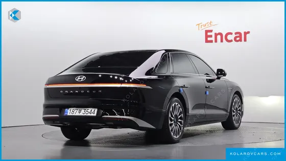 HYUNDAI GRANDEUR 2.5 GASOLINE  2WD