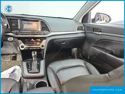 HYUNDAI ELANTRA (AVANTE) 1.6 E-VGT SMART