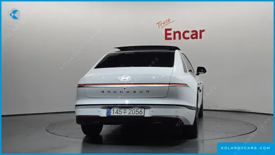 HYUNDAI GRANDEUR 2.5 GASOLINE  2WD