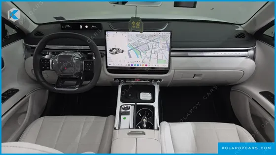 HYUNDAI GRANDEUR 2.5 GASOLINE  2WD