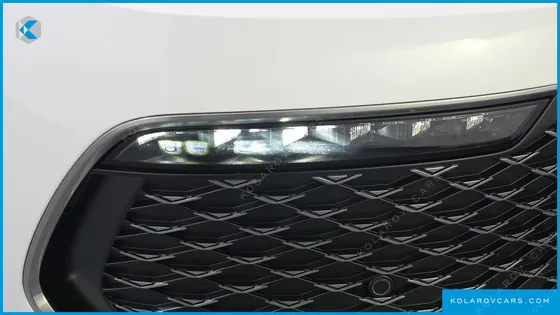 HYUNDAI GRANDEUR 2.5 GASOLINE  2WD