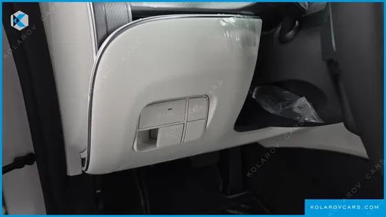 HYUNDAI GRANDEUR 2.5 GASOLINE  2WD