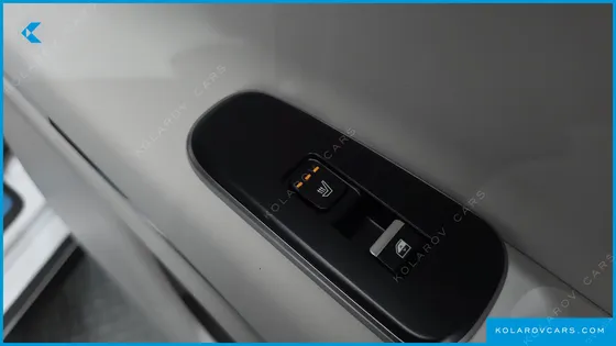 HYUNDAI GRANDEUR 2.5 GASOLINE  2WD