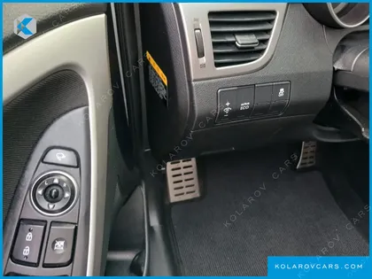 HYUNDAI I30 2.0 YOUNIQUE