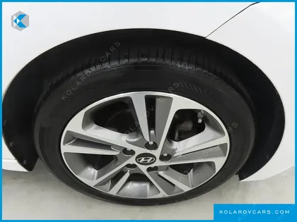 HYUNDAI ELANTRA (AVANTE) 1.6 GDI VALUE PLUS