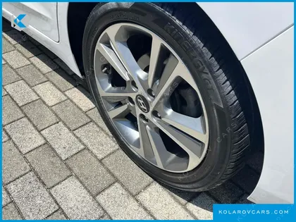 HYUNDAI ELANTRA (AVANTE) 1.6 GDI VALUE PLUS