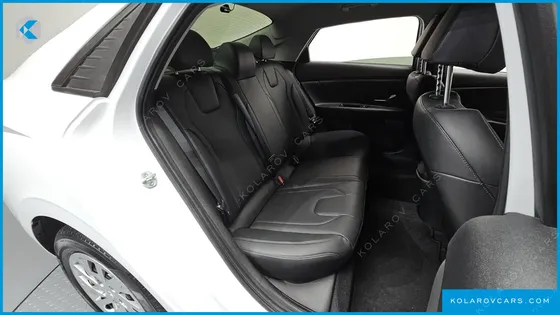 HYUNDAI ELANTRA (AVANTE) 1.6