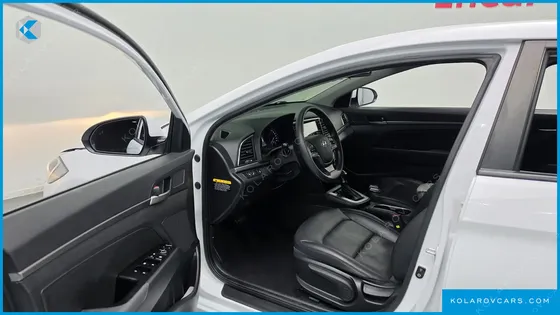 HYUNDAI ELANTRA (AVANTE) 1.6 GDI VALUE PLUS