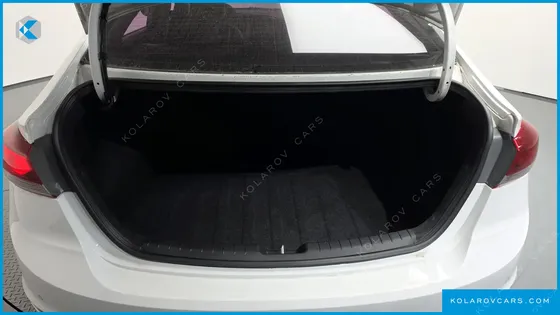 HYUNDAI ELANTRA (AVANTE) 1.6 GDI VALUE PLUS