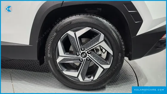 HYUNDAI TUCSON GASOLINE 1.6 TURBO 2WD