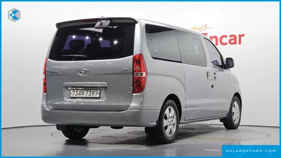 HYUNDAI STAREX WAGON 12-SEATER