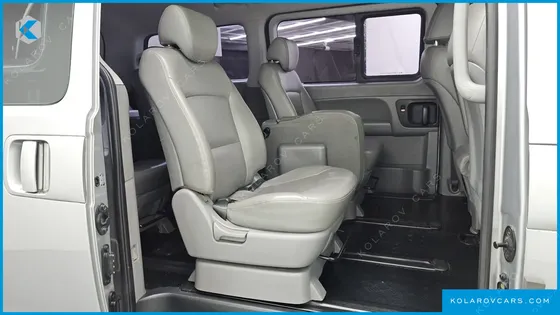 HYUNDAI STAREX WAGON 12-SEATER