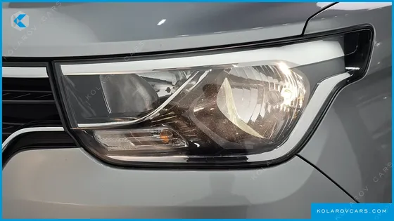 HYUNDAI STAREX WAGON 12-SEATER