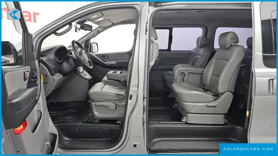 HYUNDAI STAREX WAGON 12-SEATER
