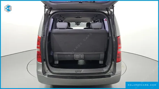 HYUNDAI STAREX WAGON 12-SEATER