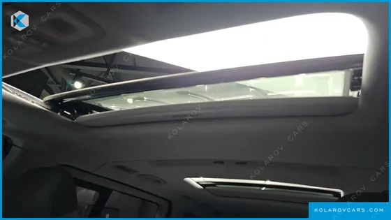 HYUNDAI STAREX WAGON 12-SEATER