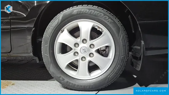 HYUNDAI STAREX WAGON 12-SEATER