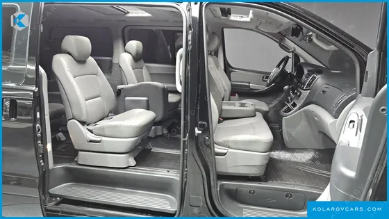 HYUNDAI STAREX WAGON 12-SEATER