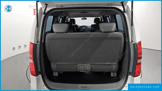 HYUNDAI STAREX WAGON 12-SEATER