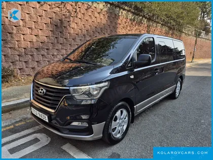 HYUNDAI STAREX WAGON 11-SEATER