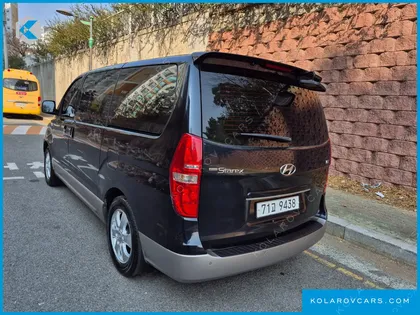 HYUNDAI STAREX WAGON 11-SEATER