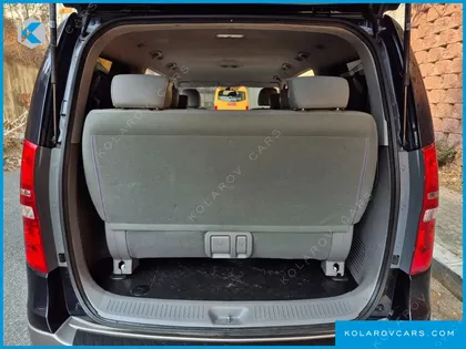 HYUNDAI STAREX WAGON 11-SEATER