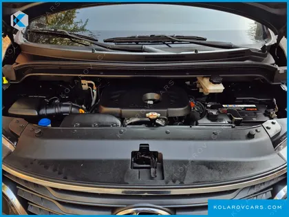 HYUNDAI STAREX WAGON 11-SEATER