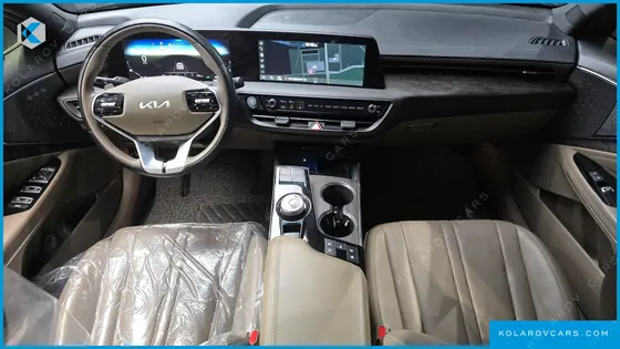 KIA K8 2.5 GASOLINE 2WD
