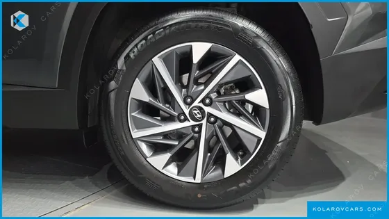 HYUNDAI TUCSON GASOLINE 1.6 TURBO 2WD