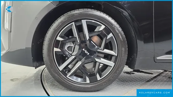 KIA K8 2.5 GASOLINE 2WD