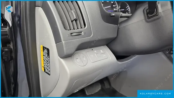HYUNDAI STAREX WAGON 12-SEATER